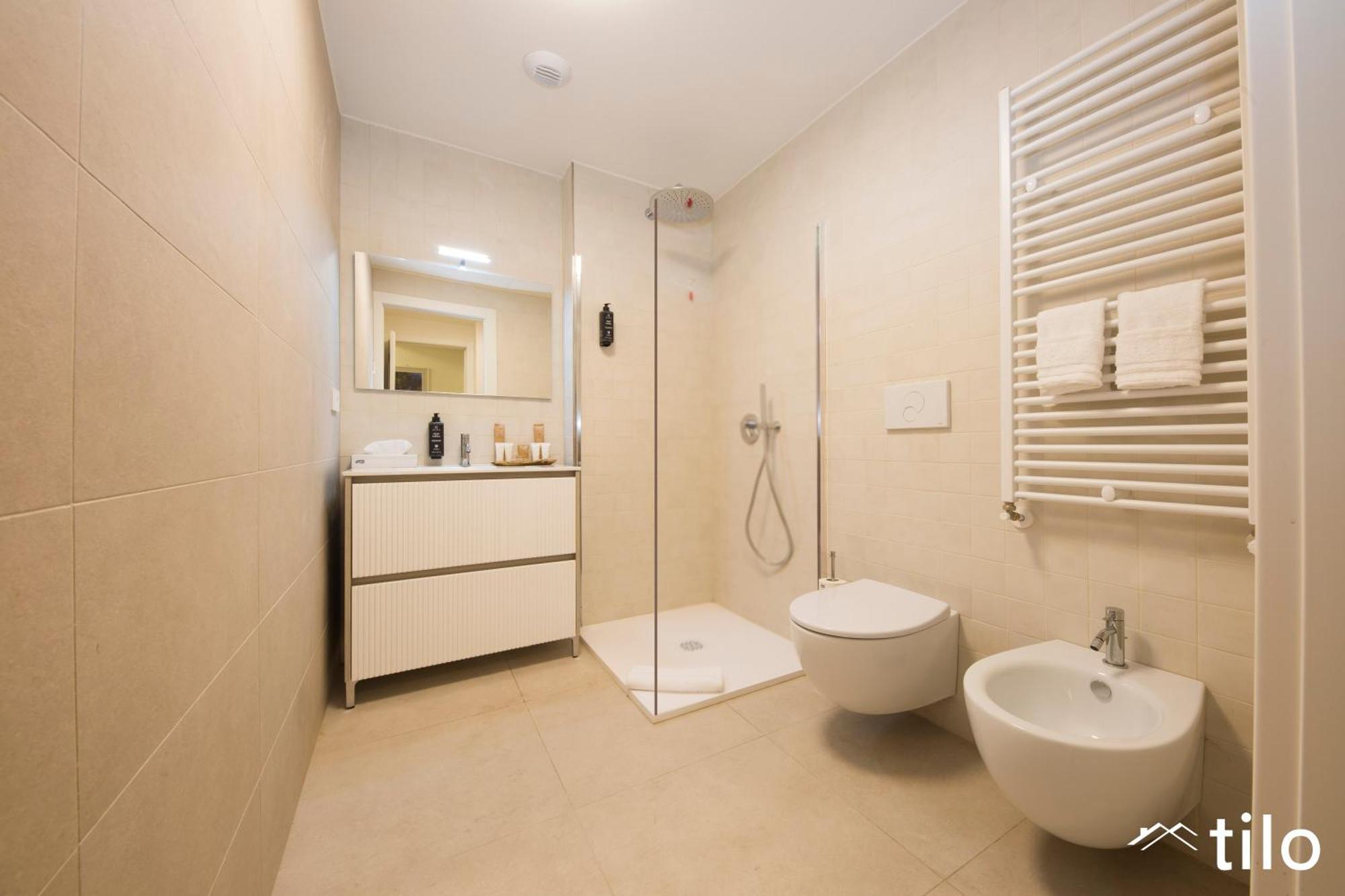 Waterfront Luxury 1br, Free Parking, Ac, Netflix & Wifi By Tilo Lux Appartamento Genova